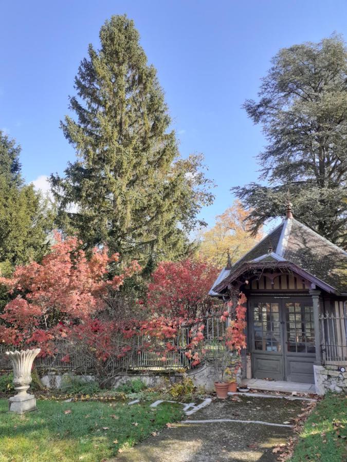 Vernaison La Fee Des Eaux B&B 외부 사진